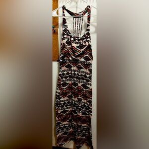 Socialite Aztec Print Maxi Dress -Size S
Floor length, Teal, Coral, Black, White